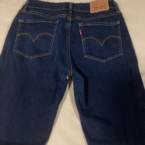 Levi’s and Spanx skinny